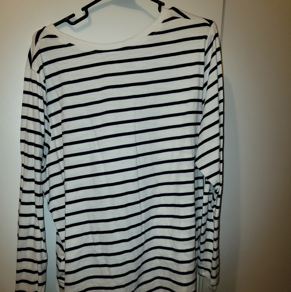 Long sleeve striped shirt